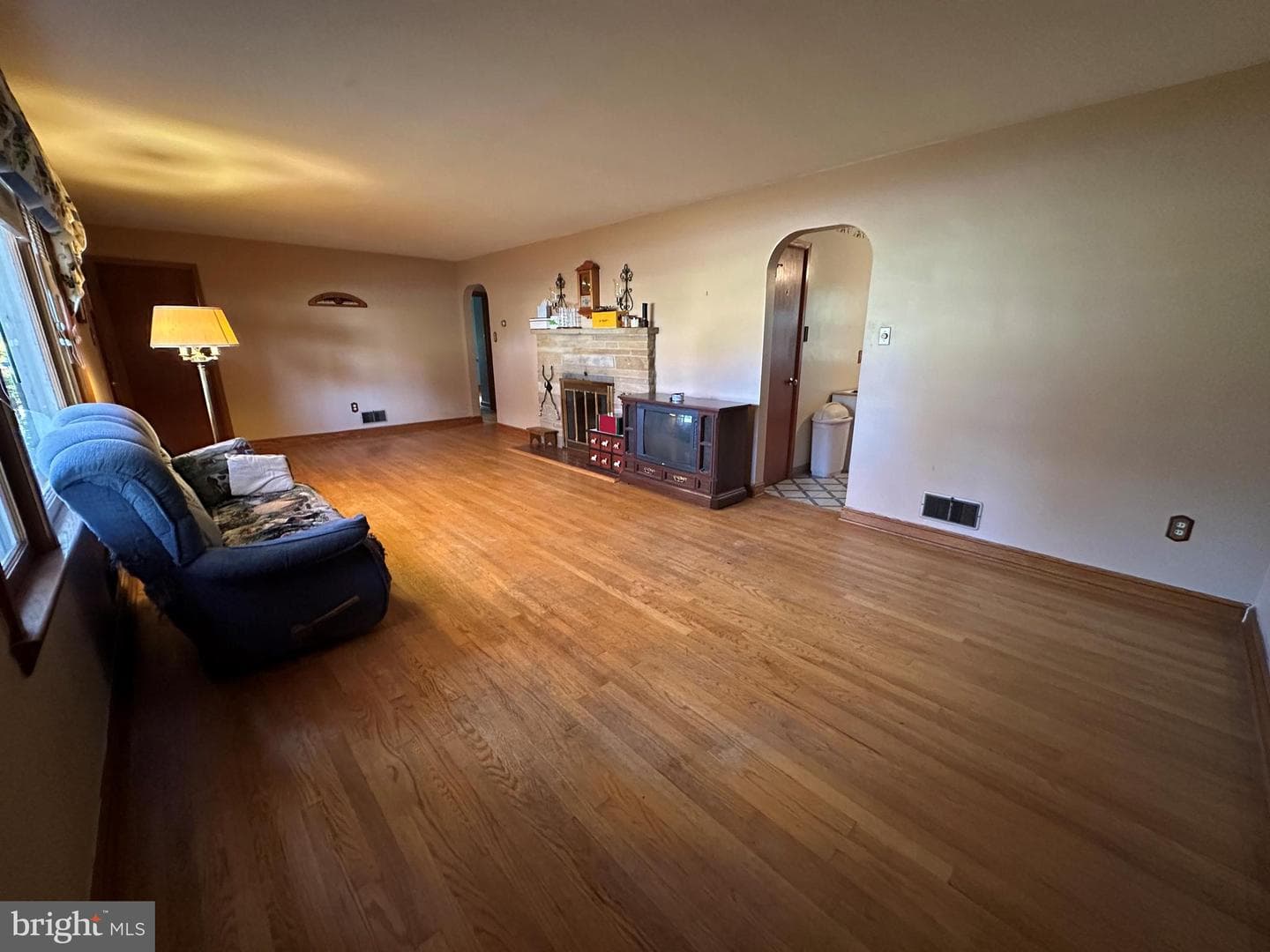 10 Linden Boulevard photo 28