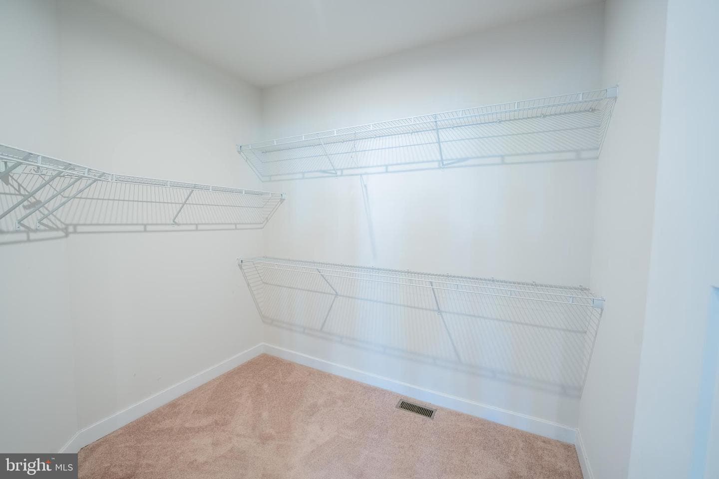 813 Central Avenue photo 17