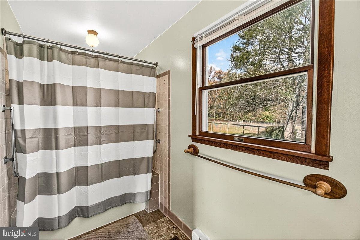 11804 Pleasant Walk Road photo 16