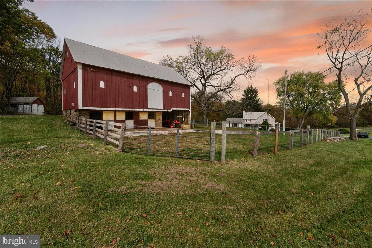 11804 Pleasant Walk Road photo 31