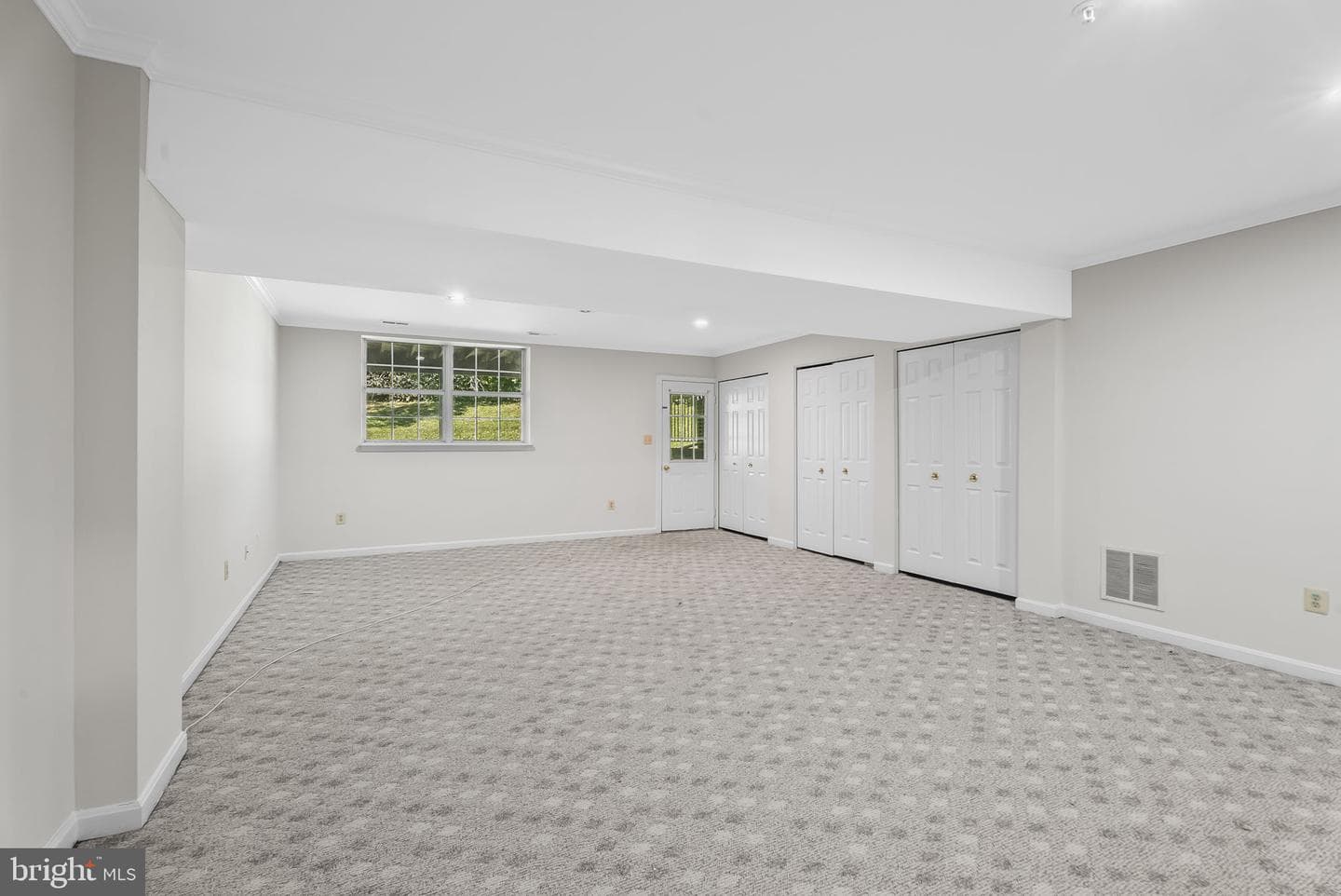 5770 Katsura Court photo 20