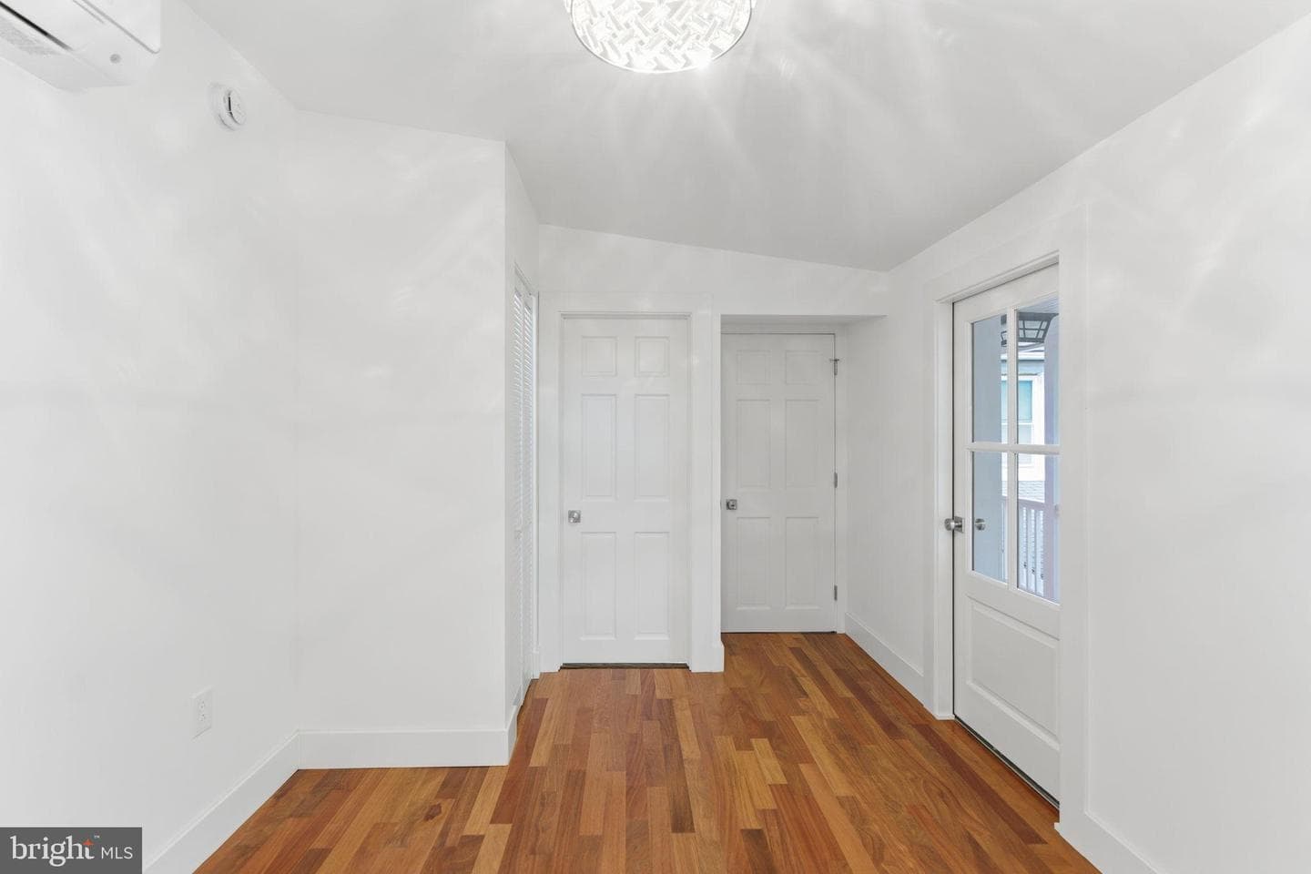 38 E 6th Street photo 35