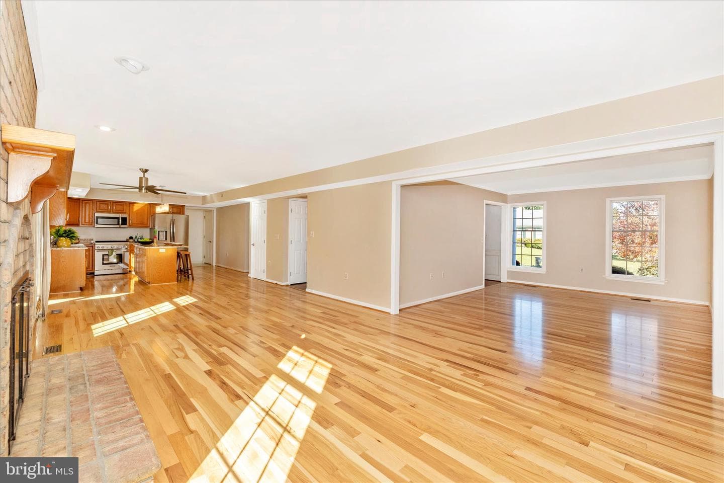 8217 Glen Heather Drive photo 14