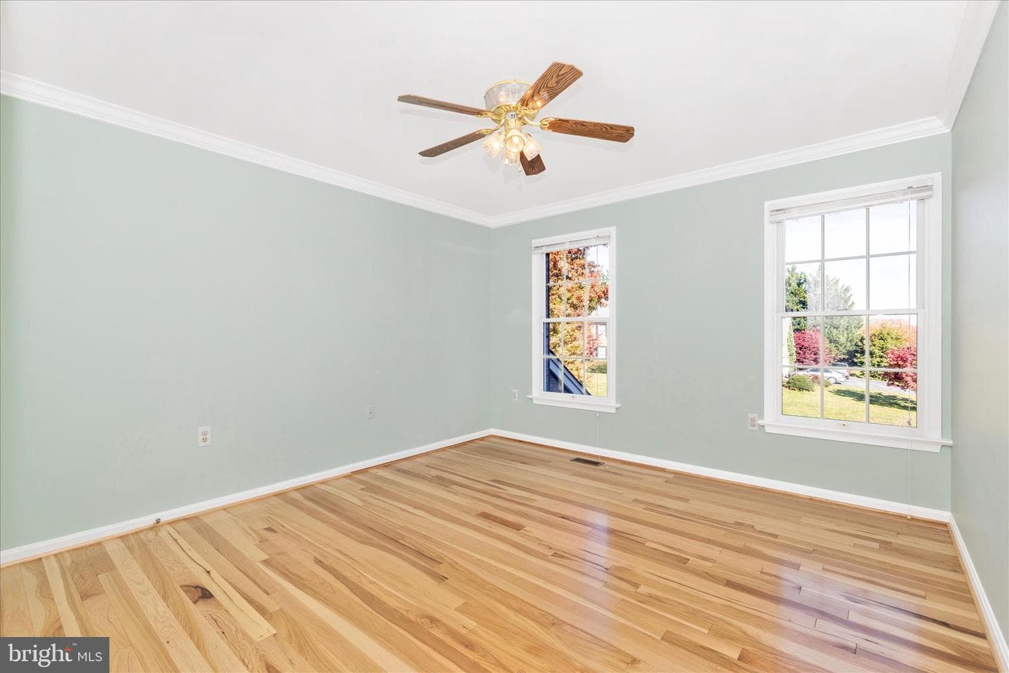 8217 Glen Heather Drive photo 31