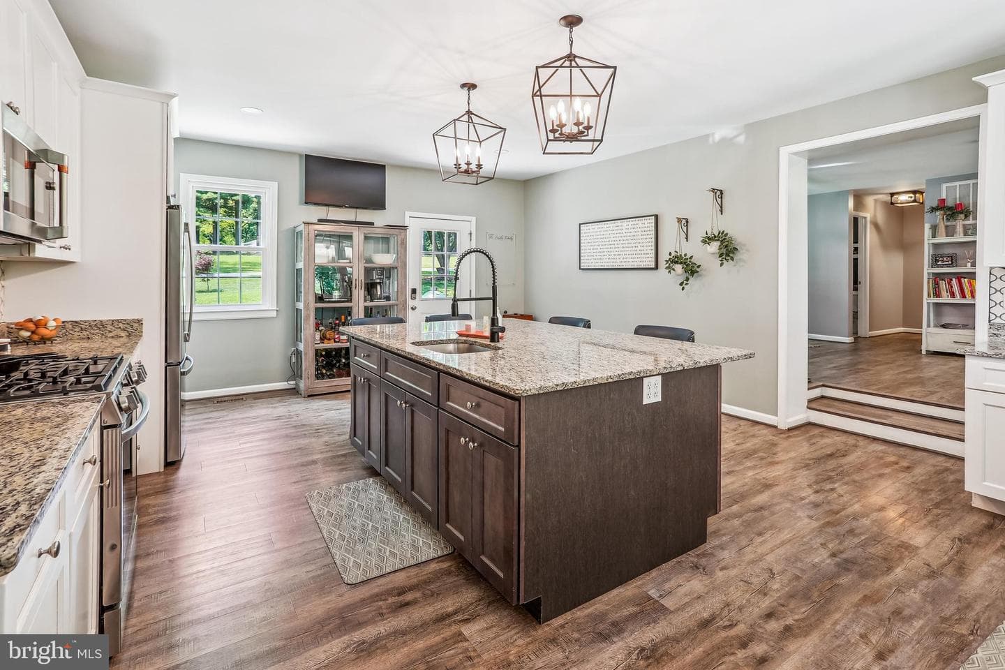 8730 Mapleville photo 10