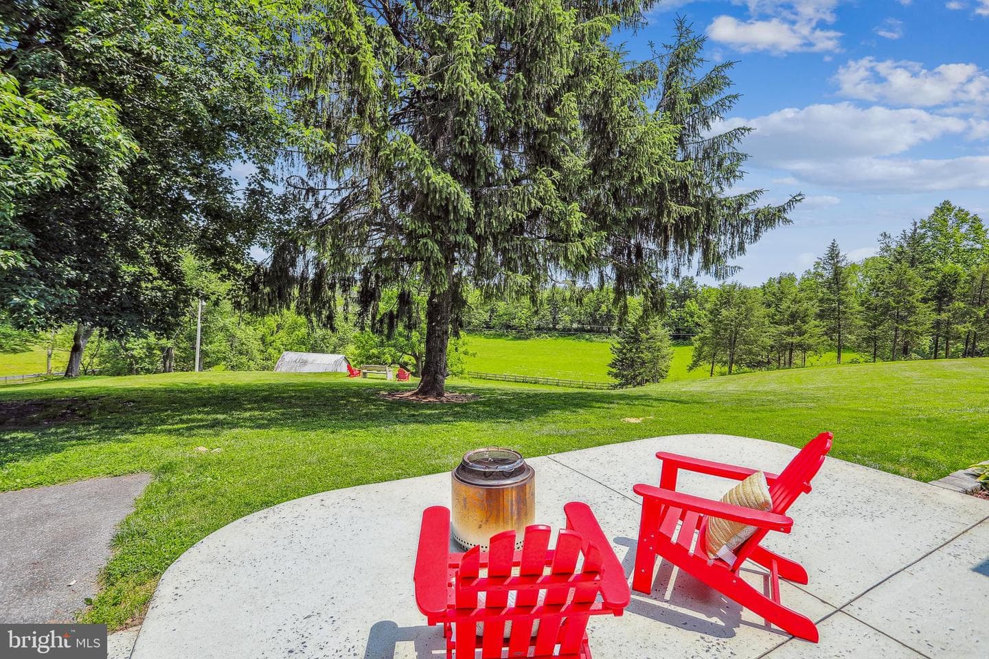 8730 Mapleville photo 41
