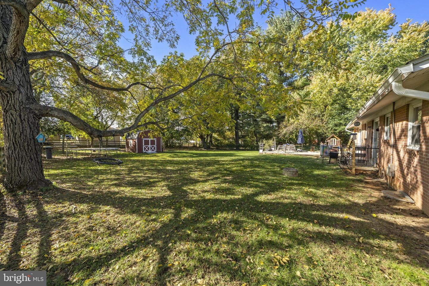 2805 Raleigh Road photo 6