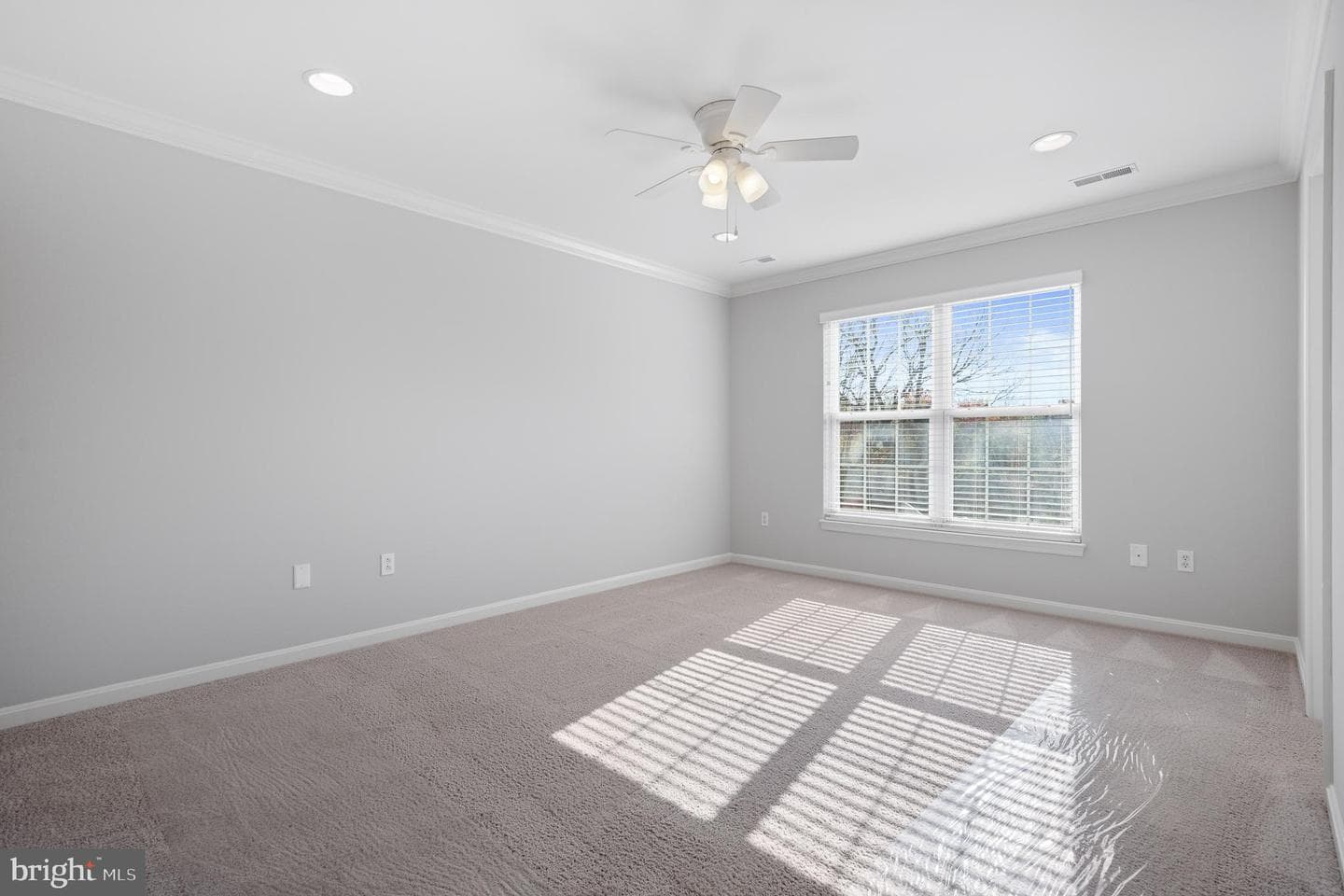 511 Ellison Court photo 40