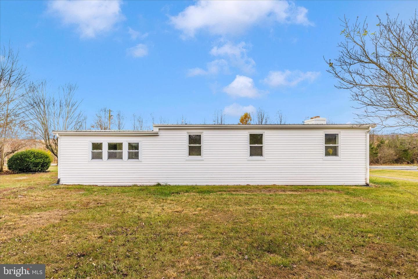 8128 Apples Church Road photo 55