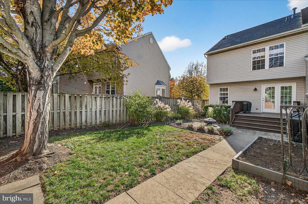 1643 Coopers Way photo 34