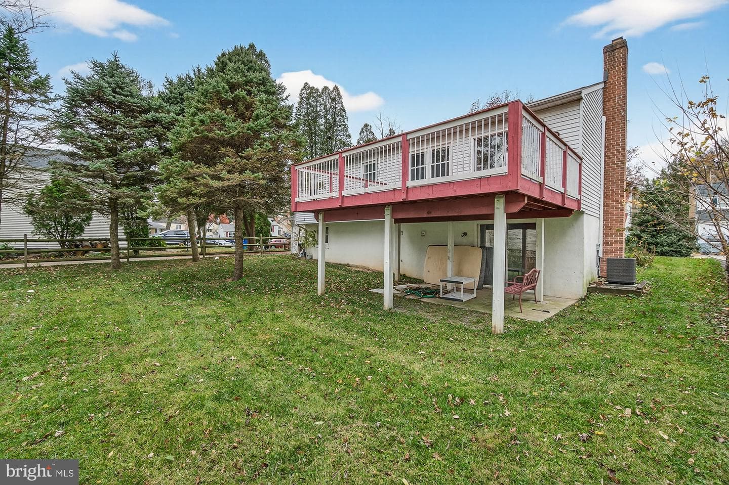 1510 Havilland Place photo 35