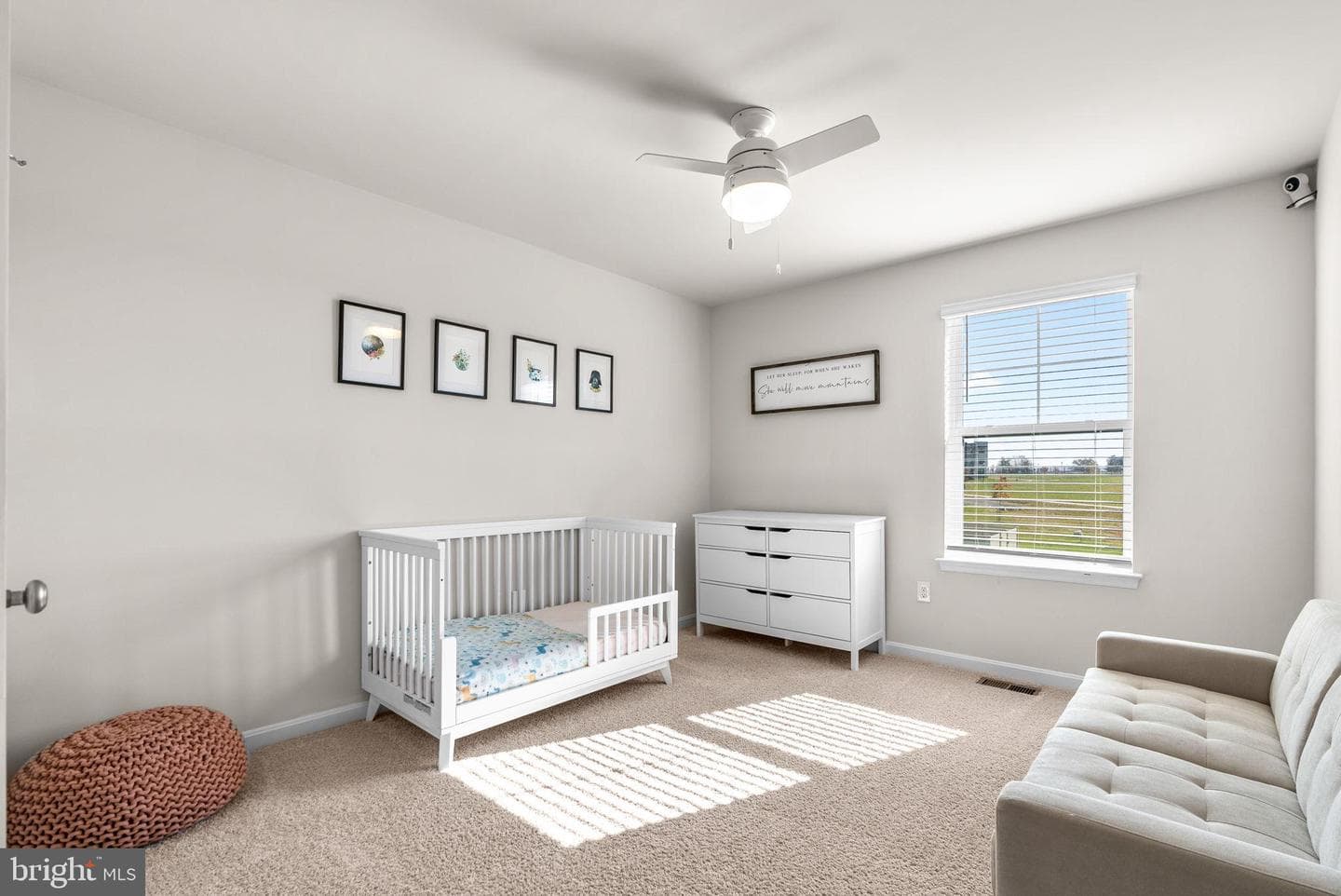 518 Carroll Walk Avenue photo 34