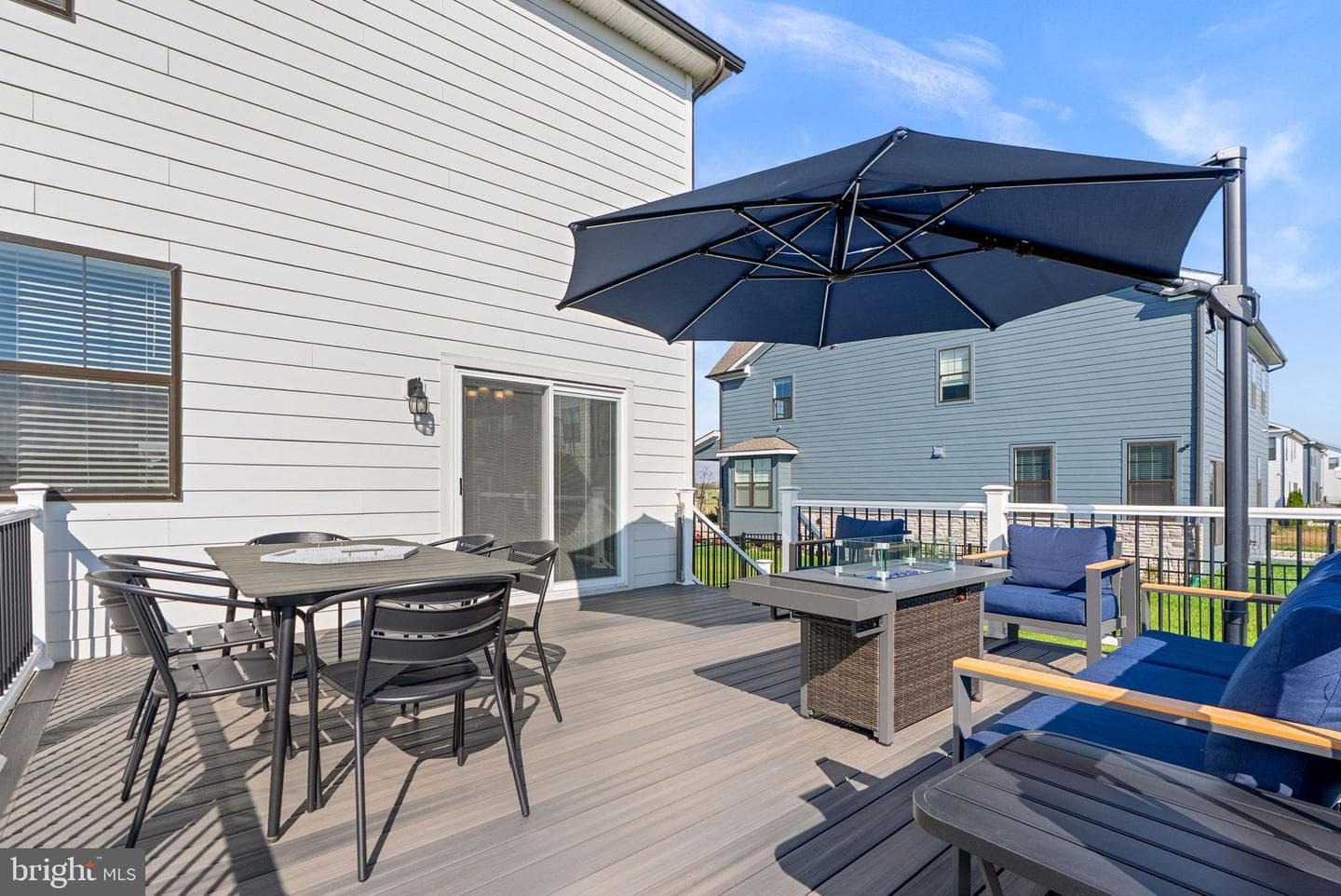 518 Carroll Walk Avenue photo 55