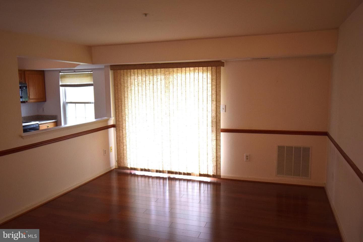 3856 Shadywood Drive #2b photo 4
