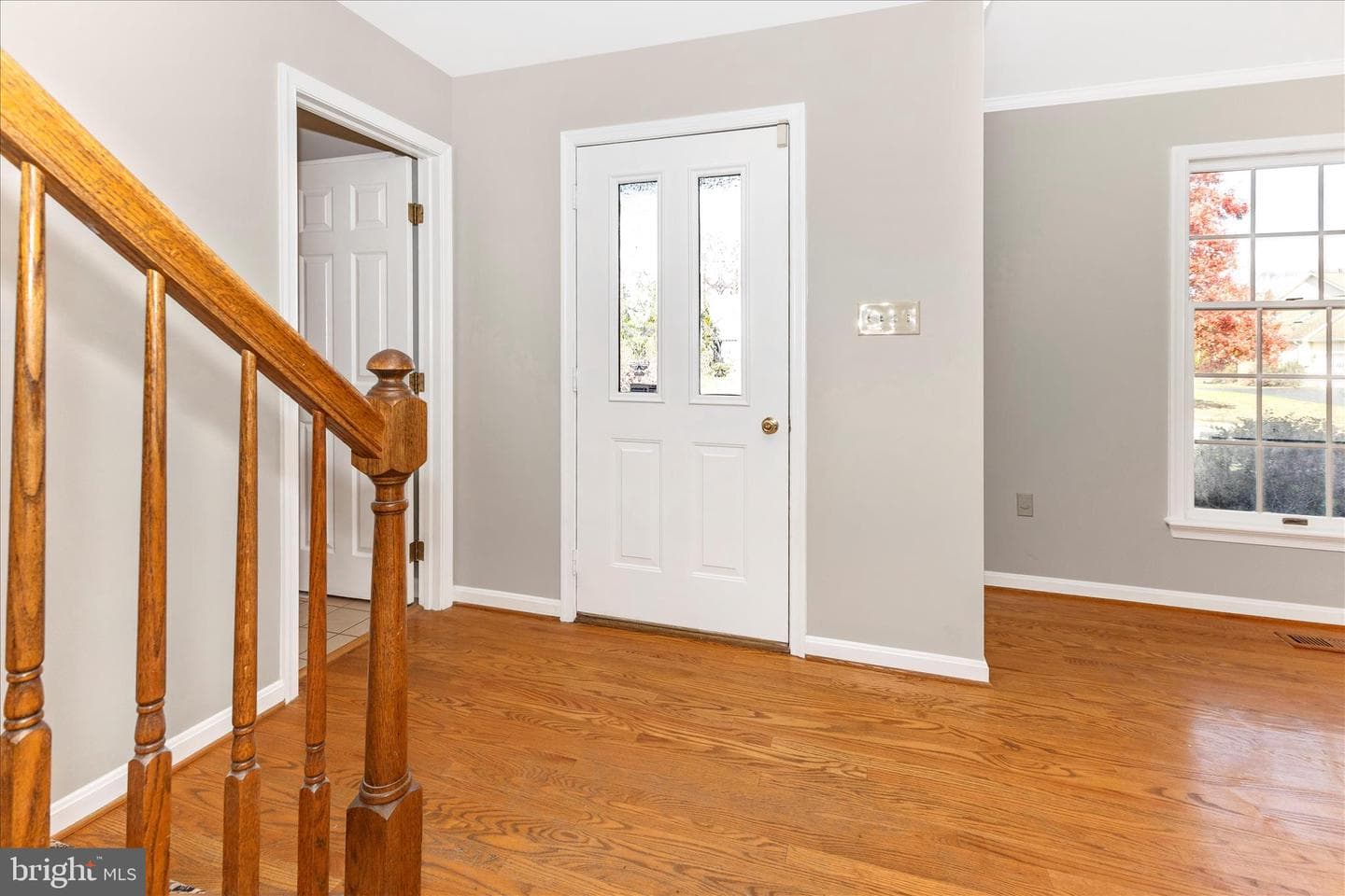 302 Holleybrooke Court photo 2