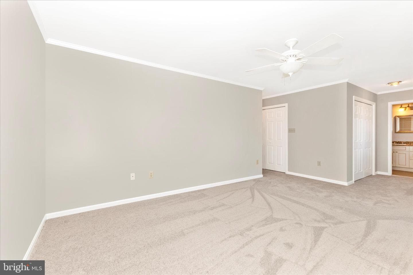 302 Holleybrooke Court photo 23