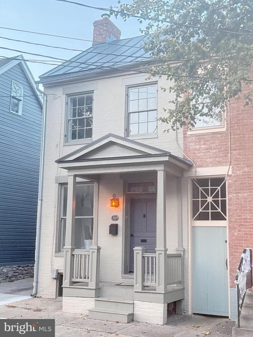125 W 4th Street photo 1