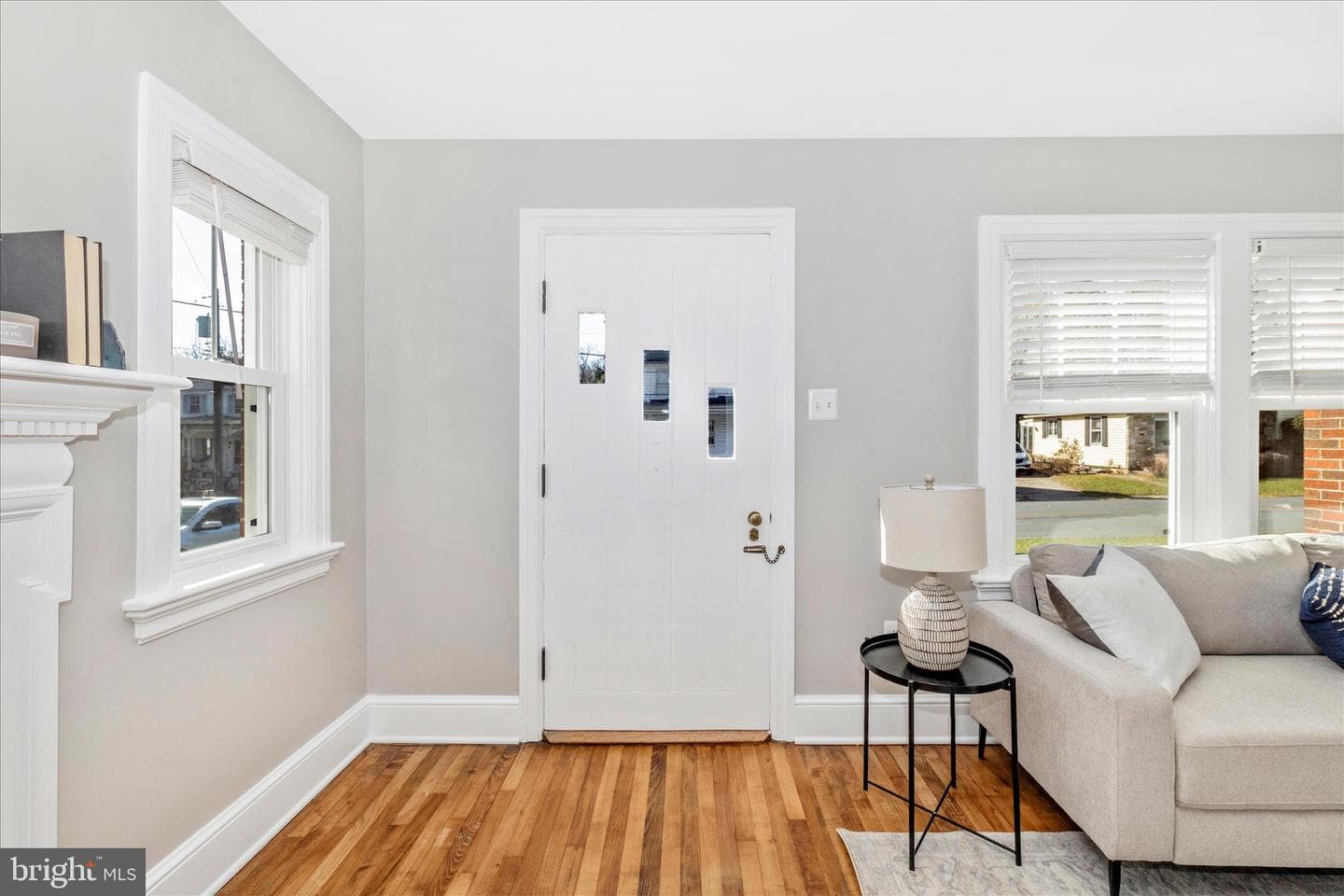 6816 Buckingham Lane photo 3