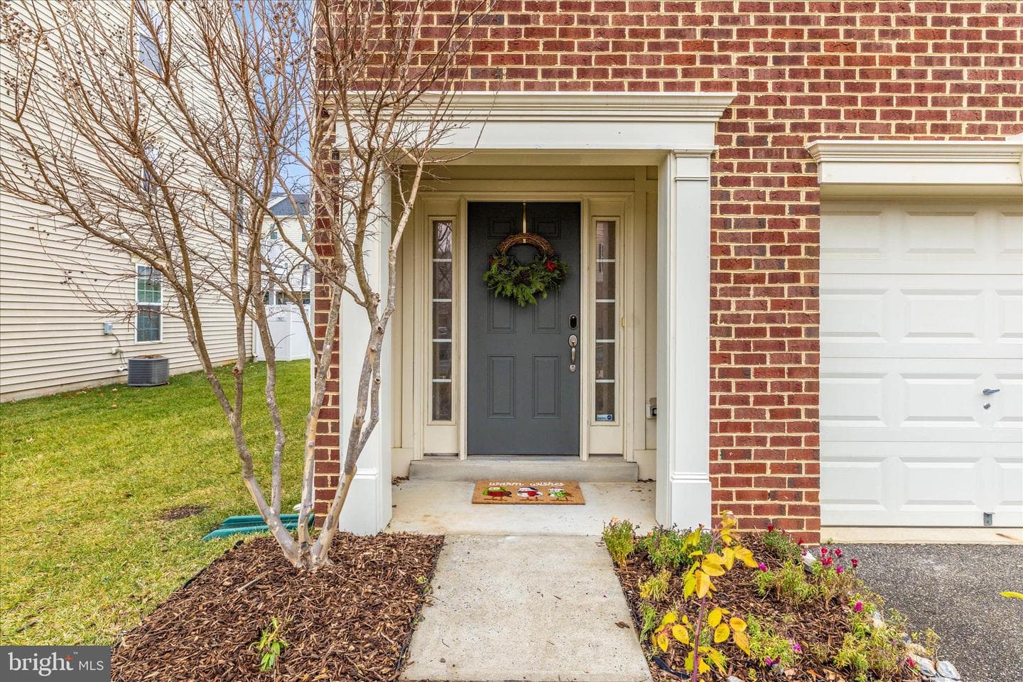 6380 Betty Linton Lane photo 2