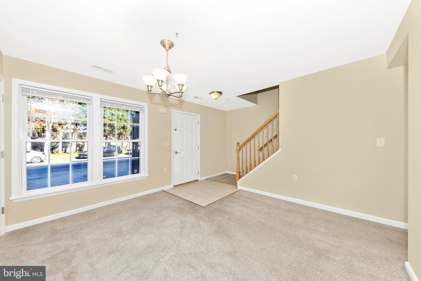 256 W 14th Street photo 9
