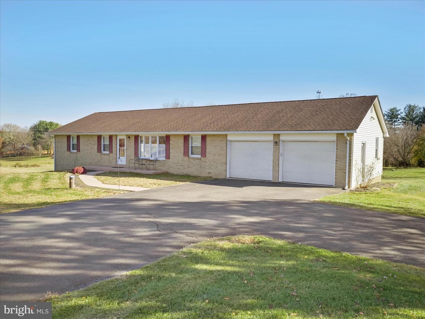 6527 Morningside Court photo 4