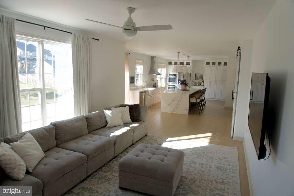 108 Wheeler Lane photo 7