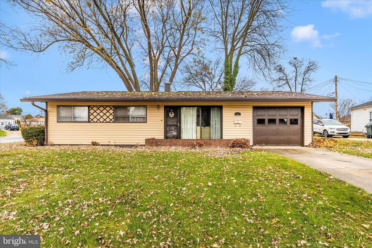 417 Logan Street photo 1
