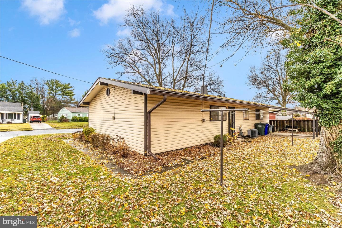 417 Logan Street photo 24