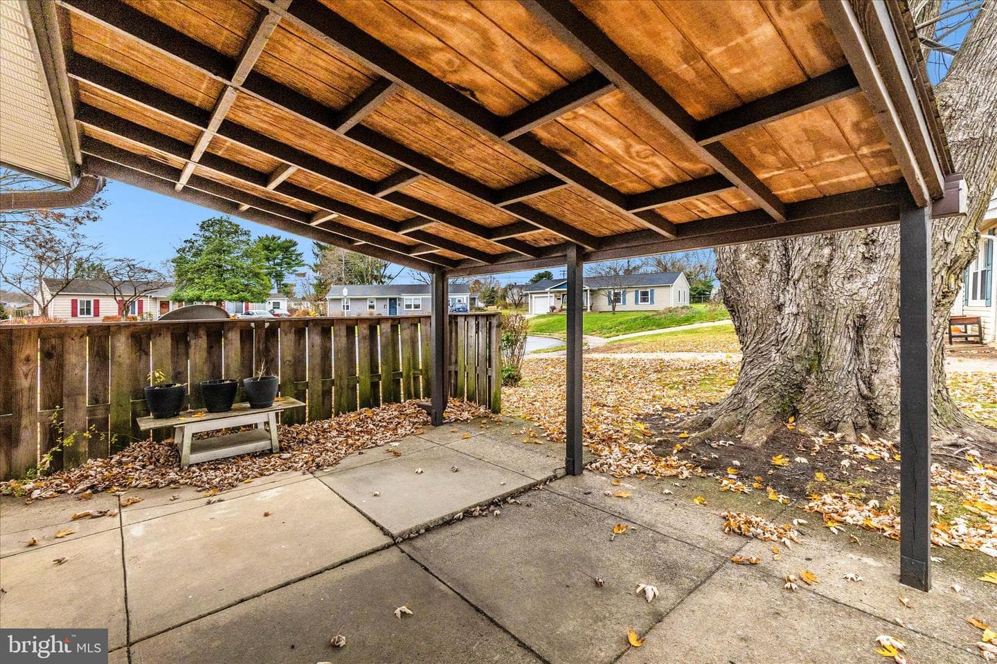 417 Logan Street photo 27