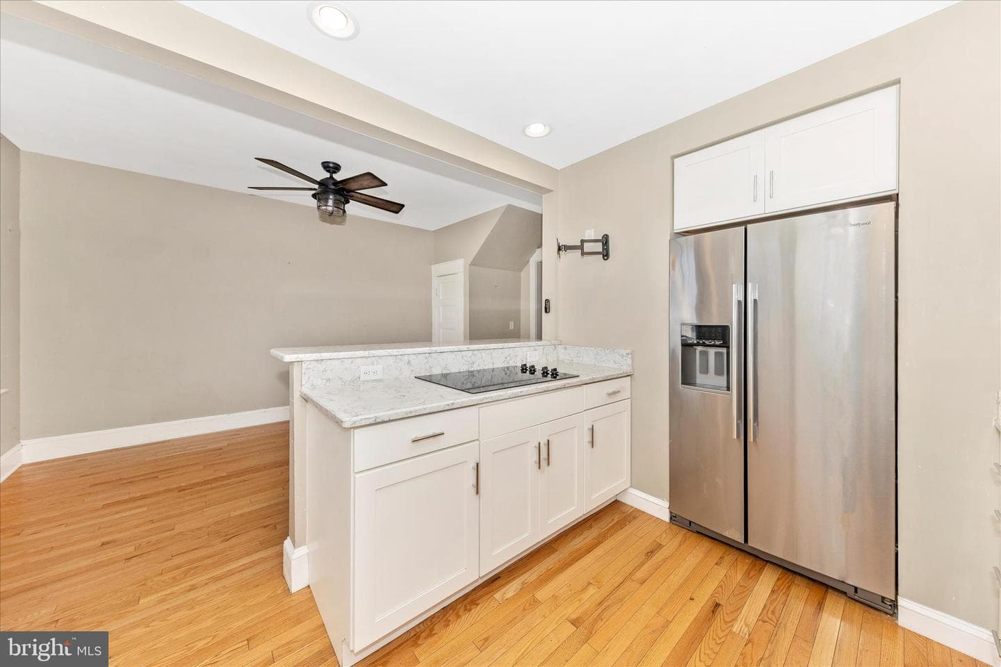 29 E Seventh Street photo 15