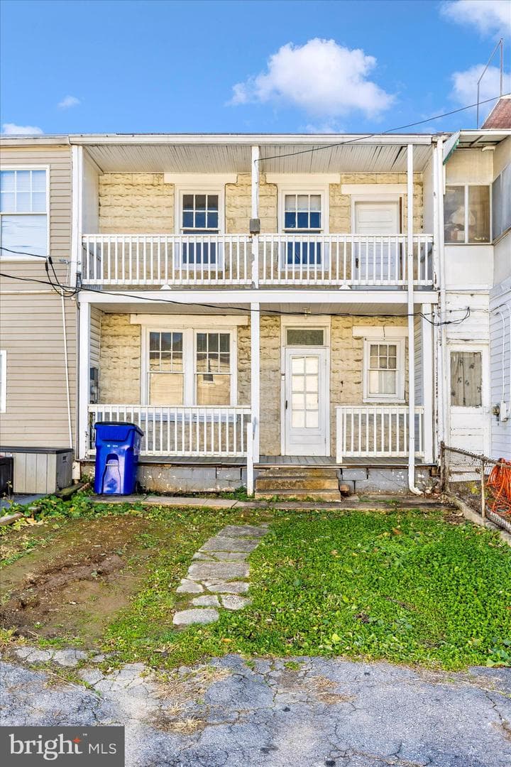 29 E Seventh Street photo 46