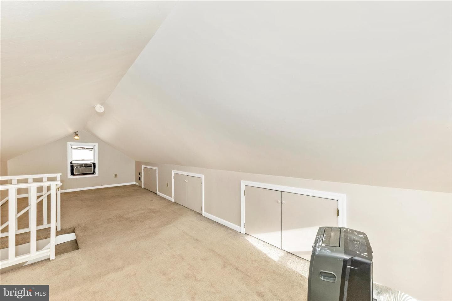 230 Knoxville Road photo 32