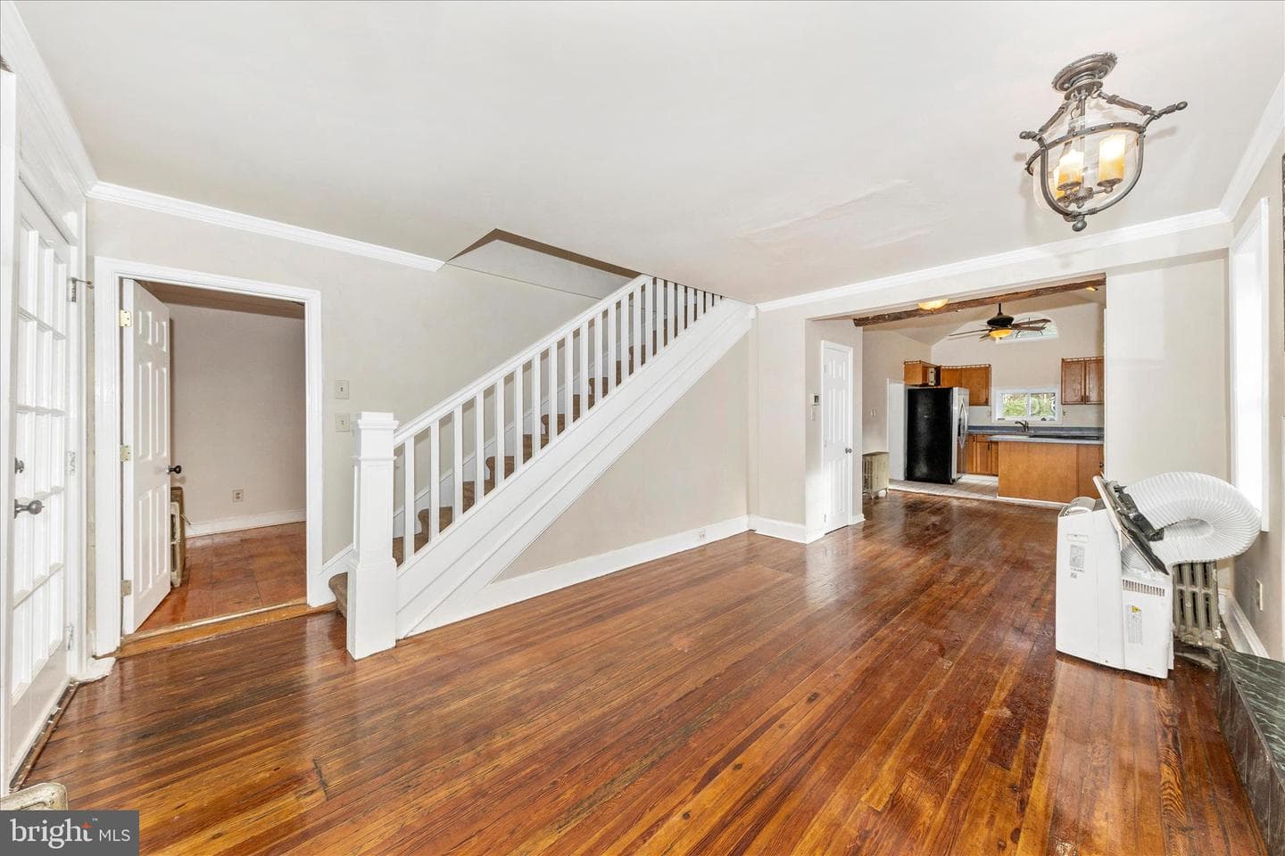 230 Knoxville Road photo 4