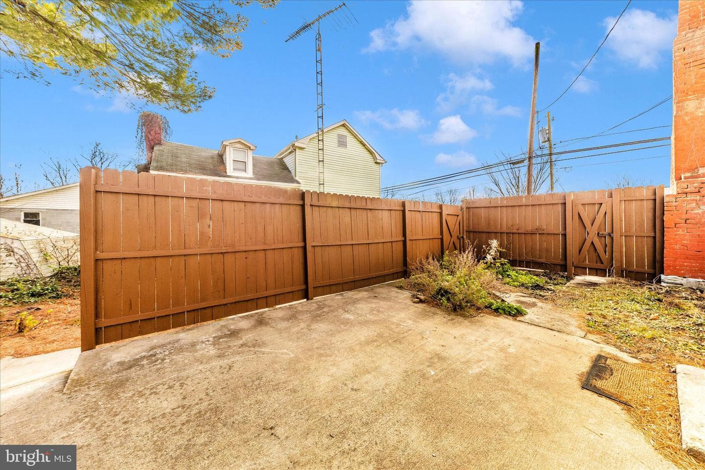 230 Knoxville Road photo 44