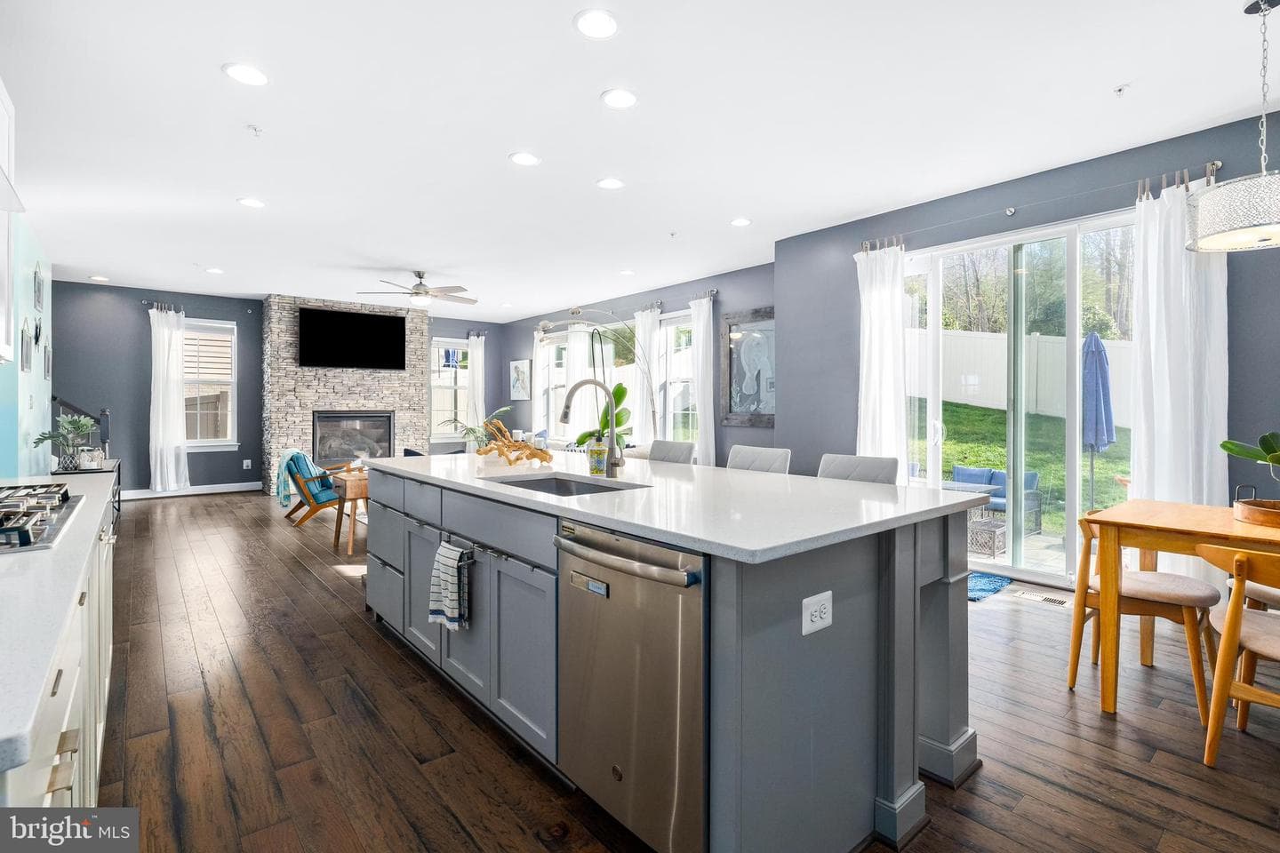 9915 Arapahoe Road photo 19