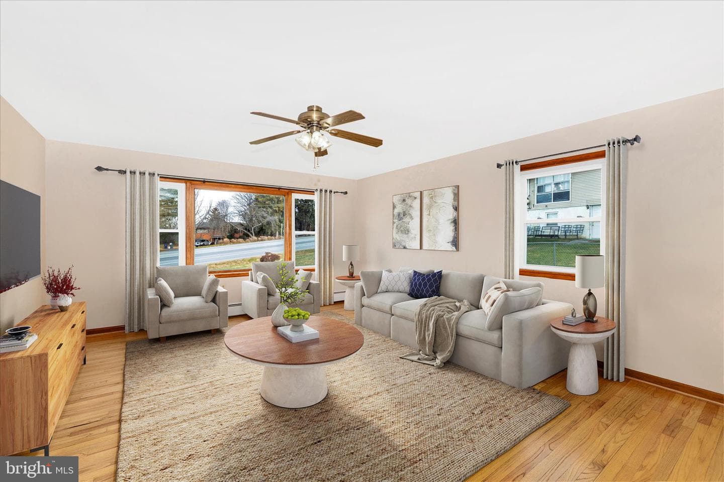 10223 Liberty Road photo 4