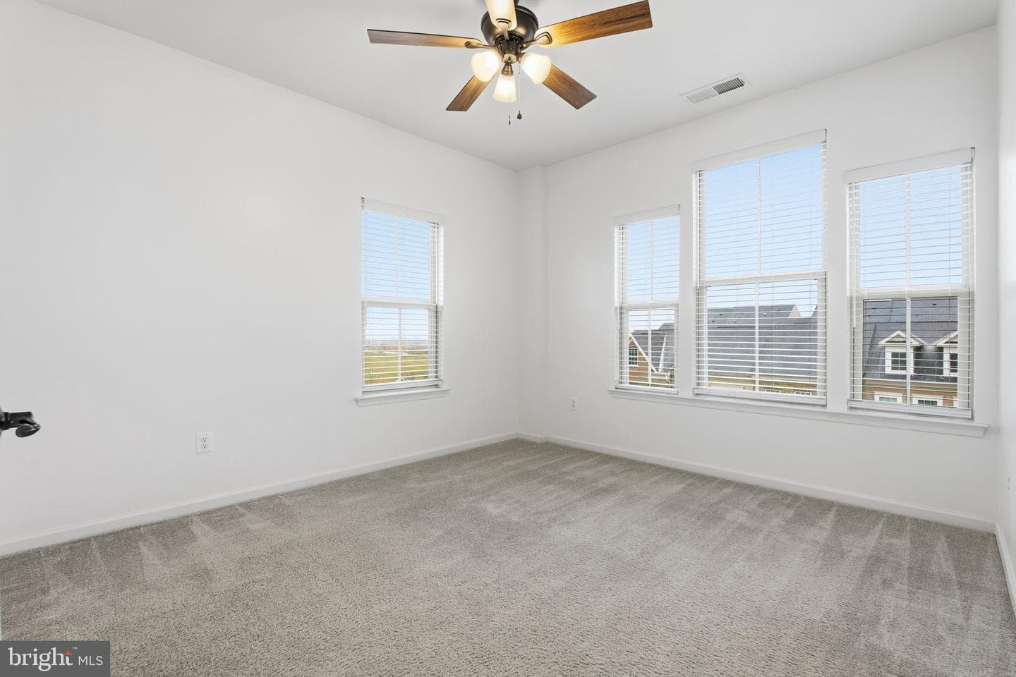 6238 Margarita Way photo 13