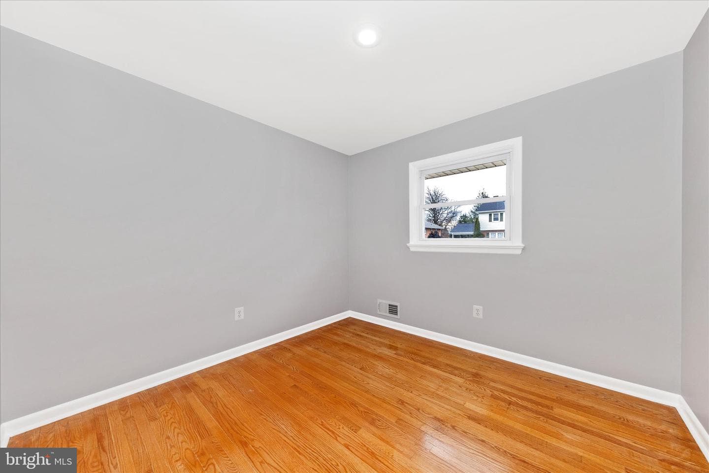713 Northside Drive photo 26