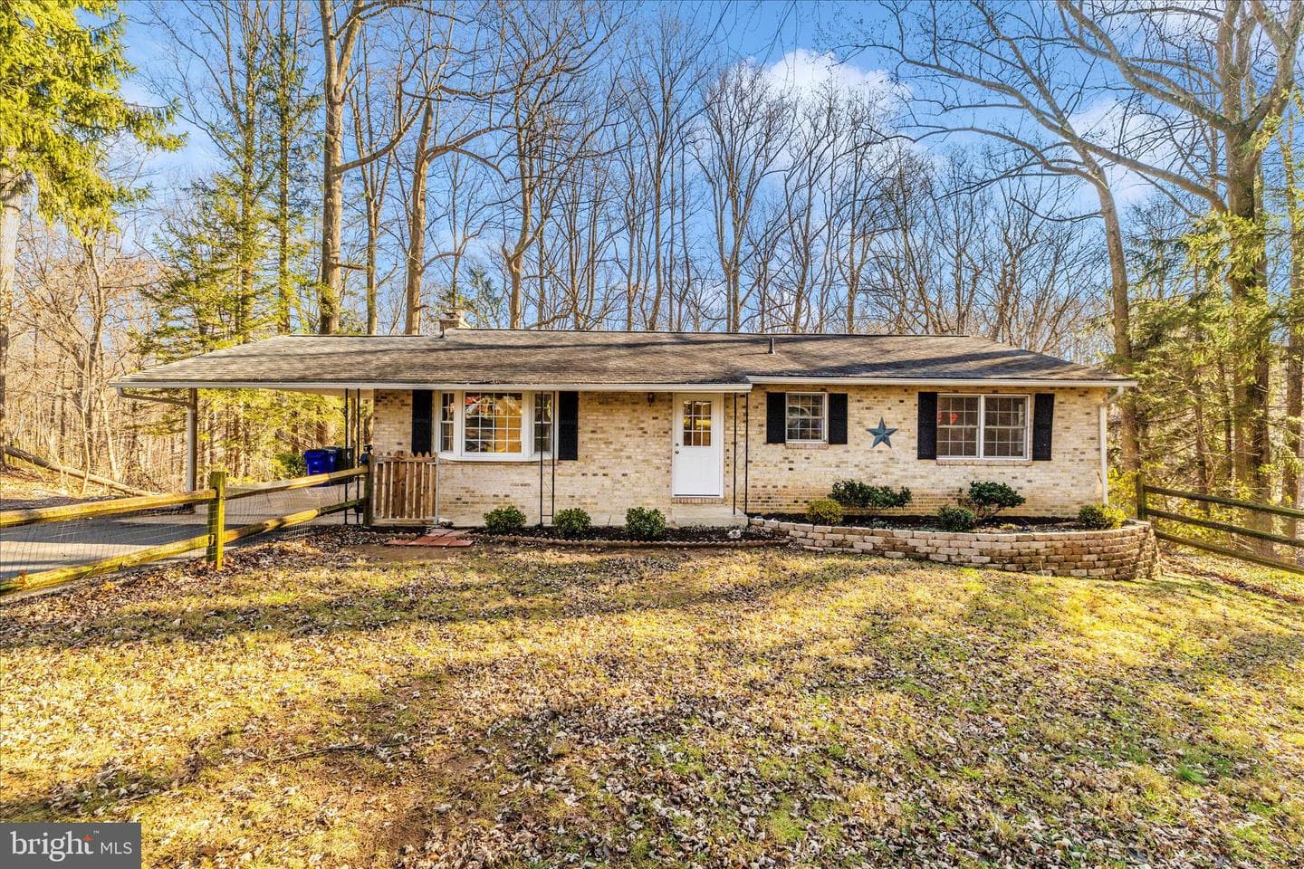 4297 Wendy Court photo 3