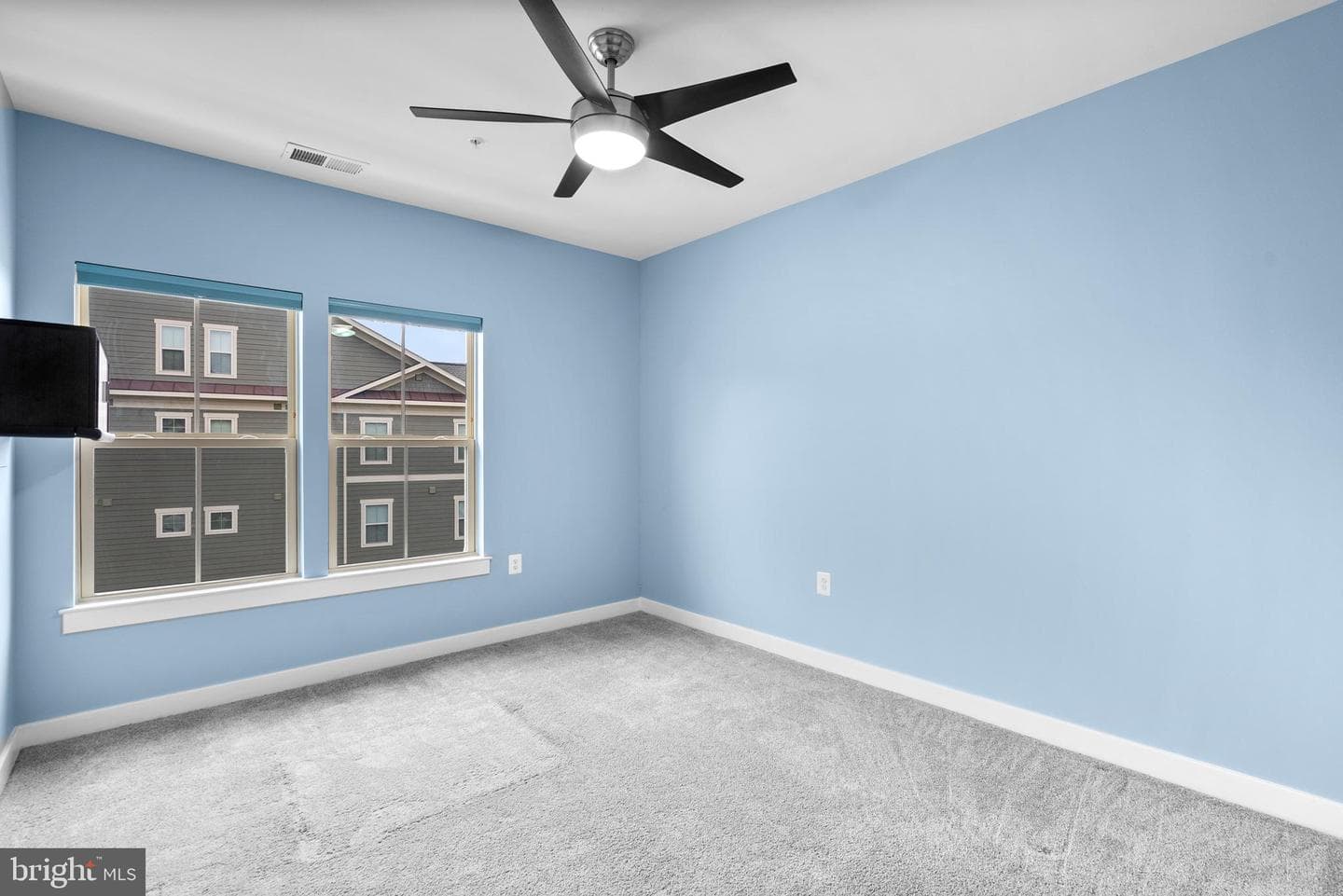 3412 Angelica Way #402 photo 29