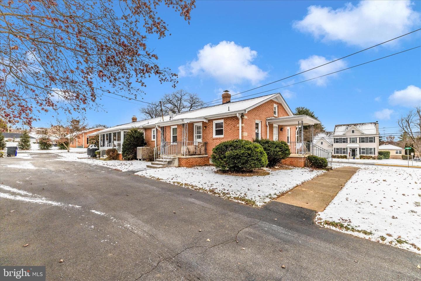 215 Broad Street photo 51