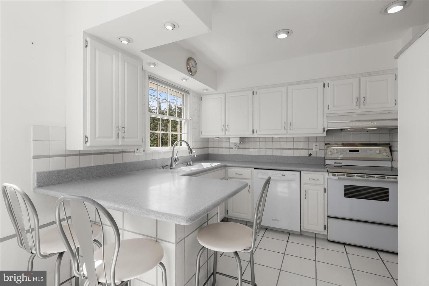 13612 Jacobs Road photo 4