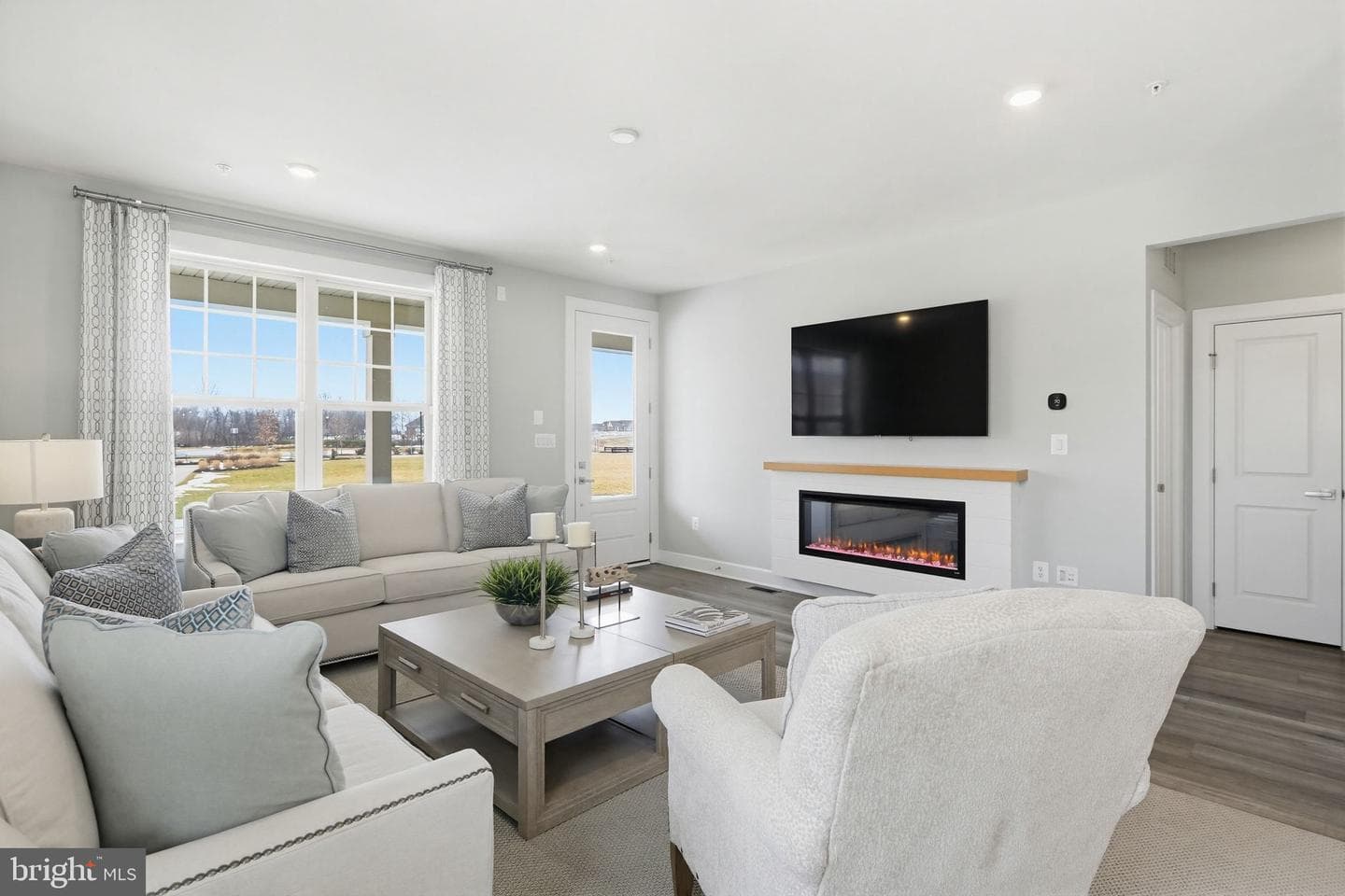 2598 Potting Shed Ln photo 5