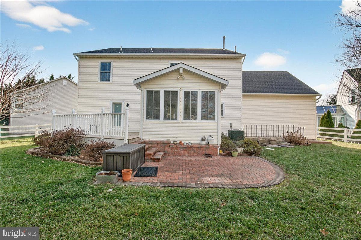 1004 Lindfield Drive photo 45