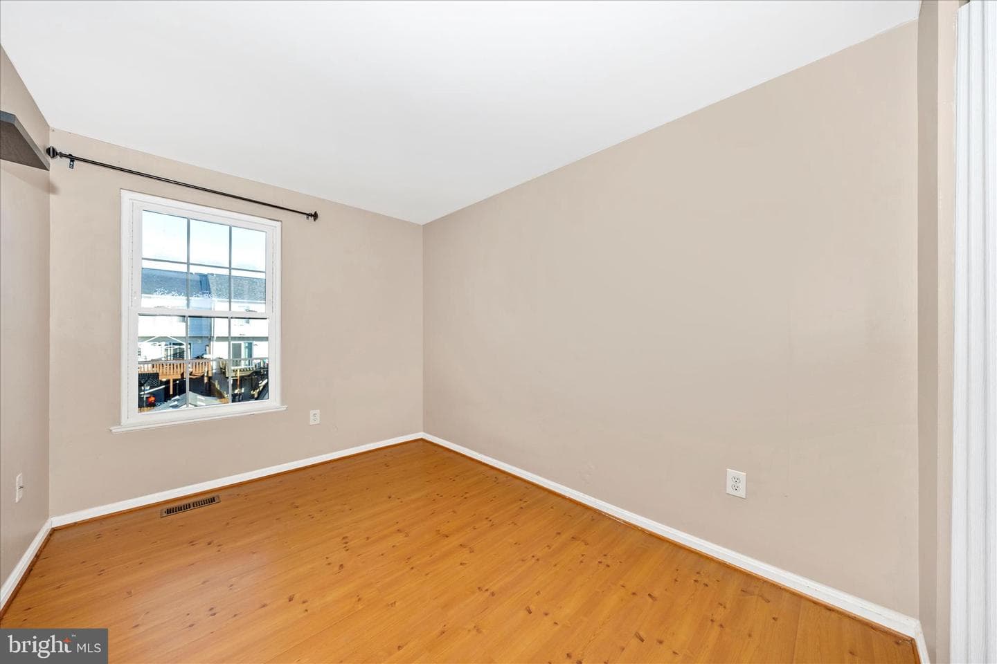 5737 Sunset View Lane photo 42