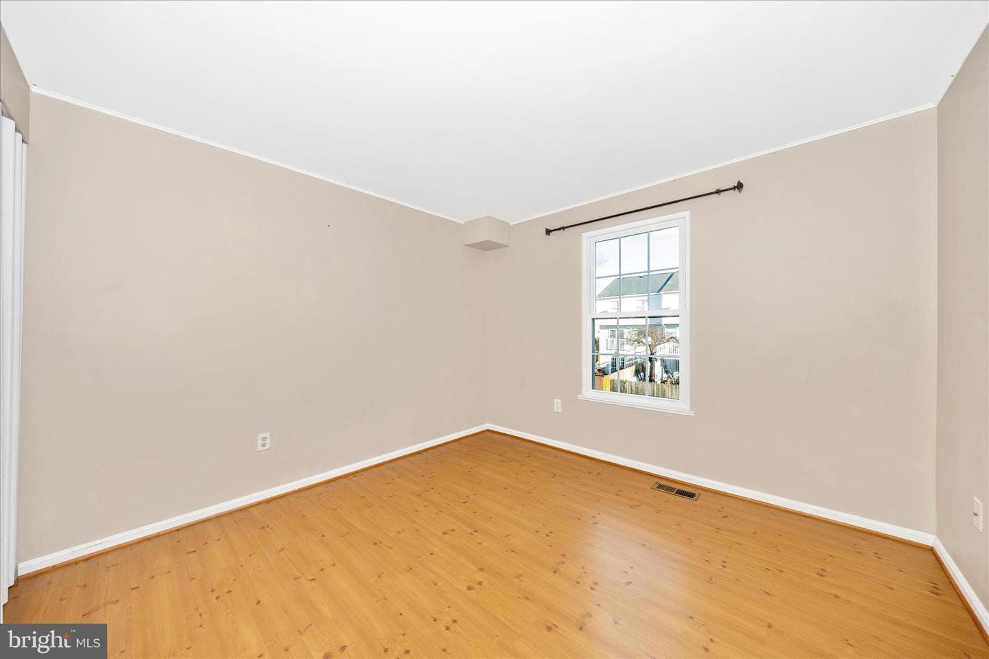 5737 Sunset View Lane photo 45