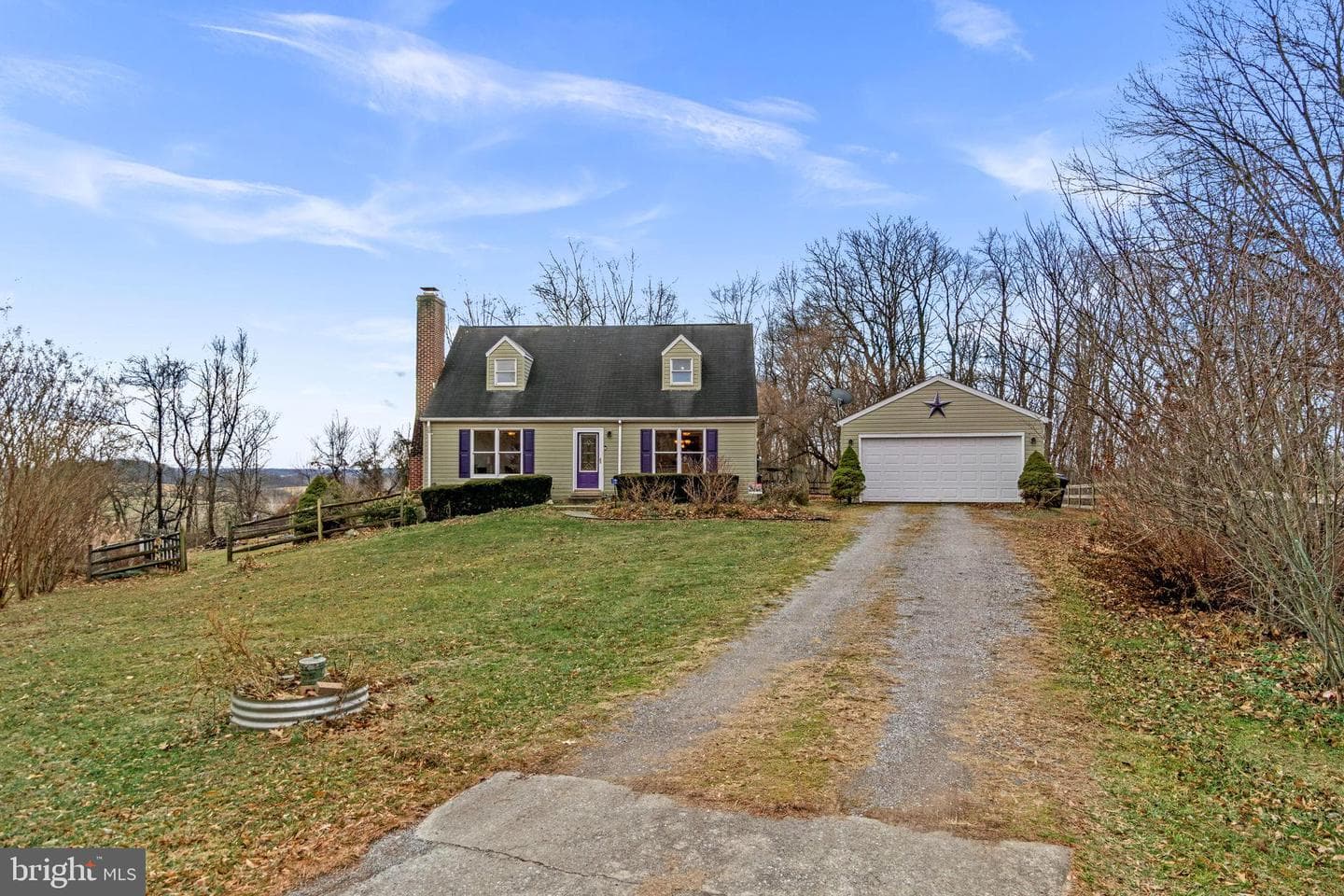 8393 Fordham Court photo 5