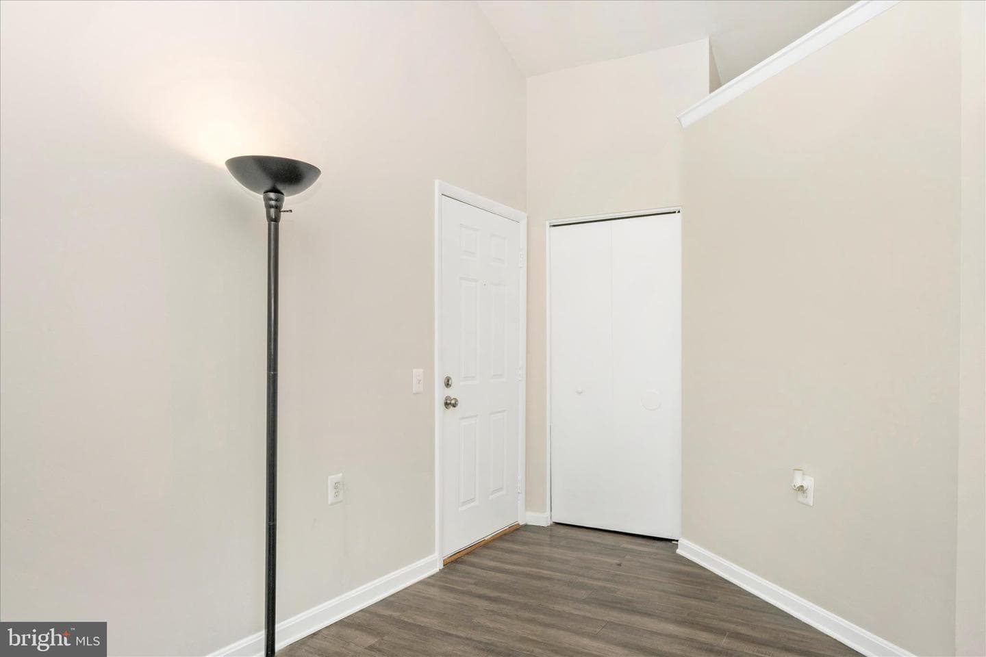 5701 Lavender Plaza #j photo 4