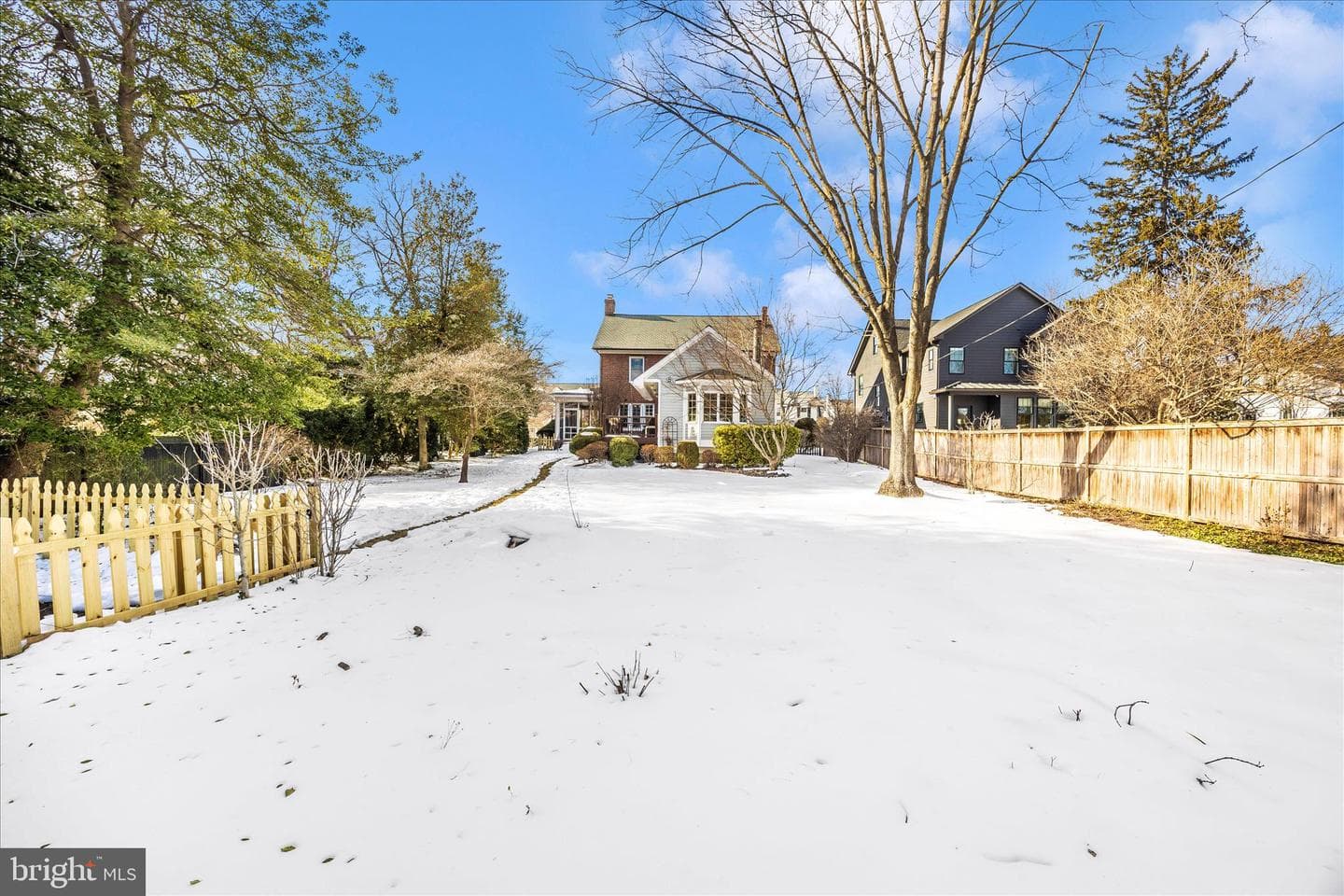 328 Lindbergh Avenue photo 45