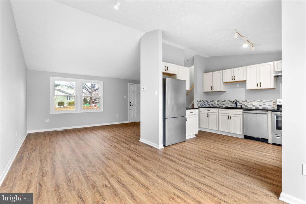 1489 Eden Drive photo 9